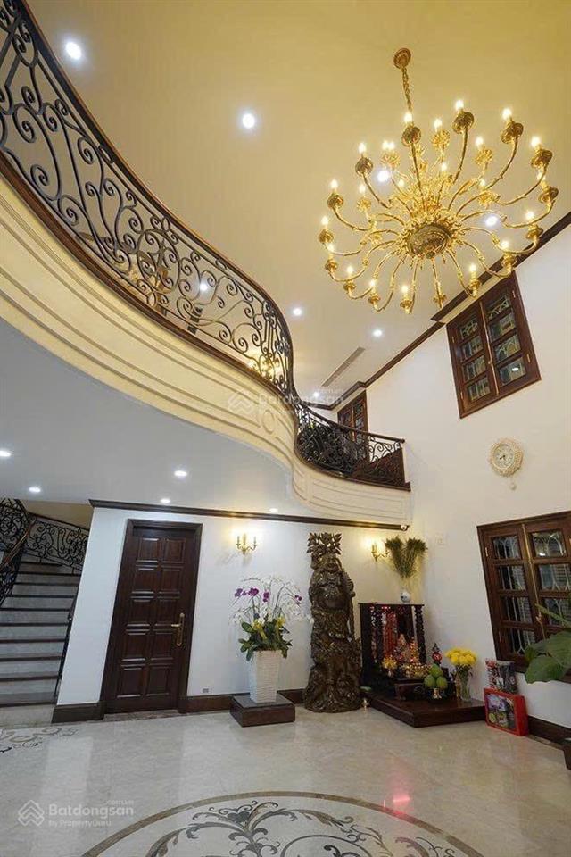 Vip  nhà đẹp khu bên sông  giga mall  hbc  thủ đức  lô góc 2 mt  dt 238m2  42,28 tỷ