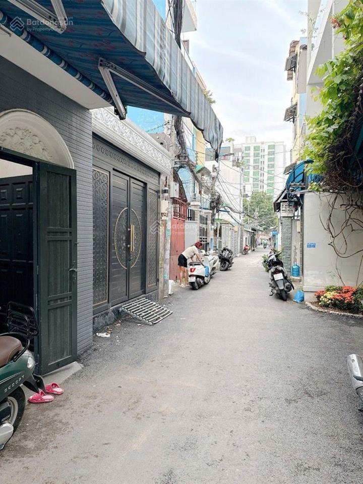 Nhà đẹp diện tích rộng đường xe hơi 8m nguyễn duy diện tích 68m2 quận 8, chỉ hơn 6 tỷ