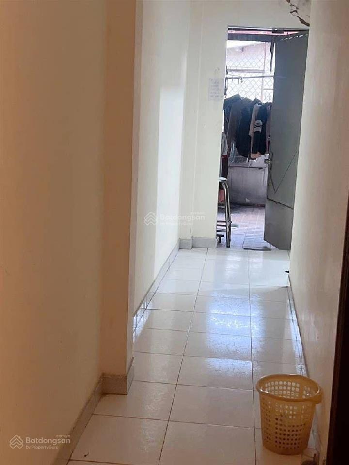 Nhà bán q8hẻm xe hoi 6 m duong bá trac 2tầng 4, 5, x 17 chi nhinh 5 , x tỷ