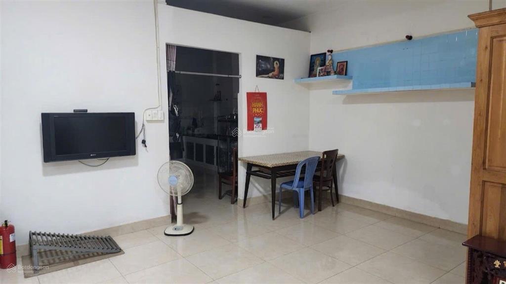 Nhà cao xuân dục  cầu chà và sát quận 5 2 tầng chỉ hơn 5 , x tỷ