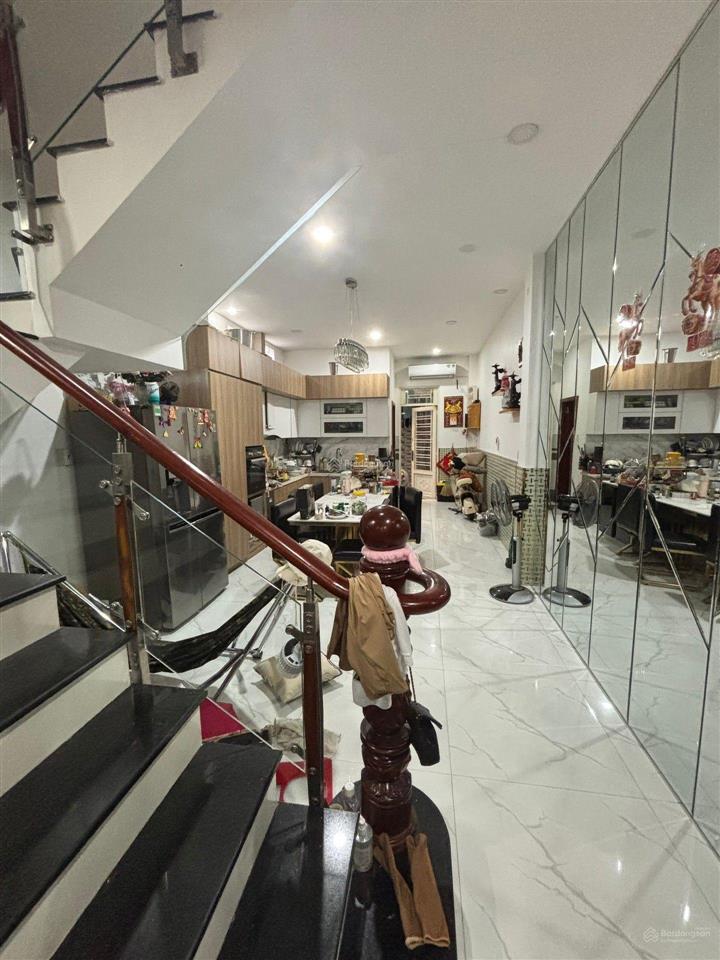 Nhà mặt tiền kdc phú lợi  4 tầng  96m2  đường nhựa 10m quận 8  chỉ hơn 8 tỷ
