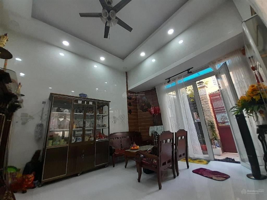 Bán nhà  gần cầu chà và q5  vào ơ ngay  hẻm thông cao xuân dục  quận 8  132m2  7pn hơn 8tỷ