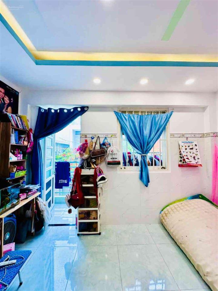 Trung tâm quận 8  qua cây cầu chà và là quận 5  dt 4 x 13  tám danh  chỉ hơn 6 tỷ