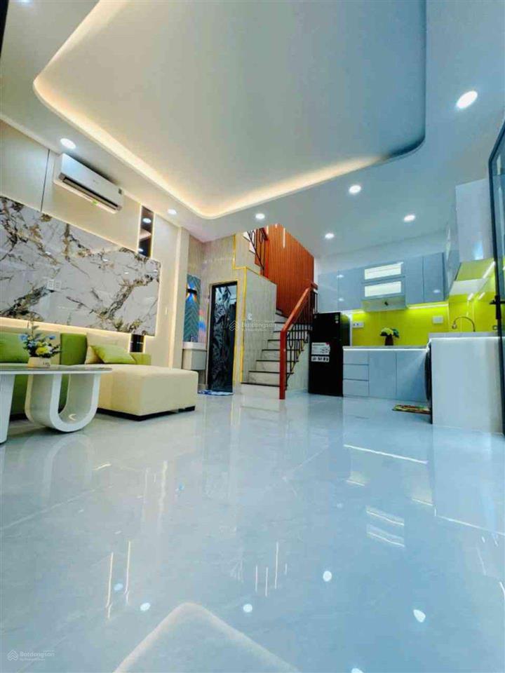 Trung tâm quận 8  gần quận 5  nhà gần mặt tiền  hưng phú ngang 8m chỉ hơn 4 tỷ