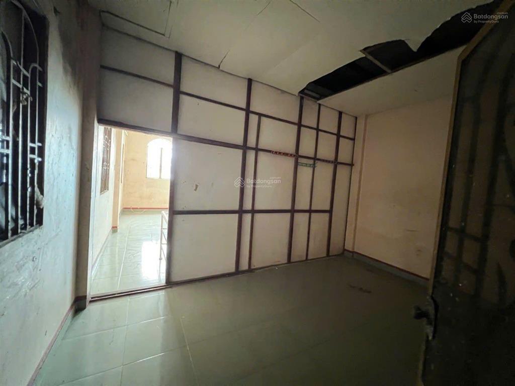 Nhà quận 8  xe hơi ngủ trong nhà  2 tầng  dt 9 x 10 (93 m²) phạm thế hiển chỉ hơn 7,x tỷ