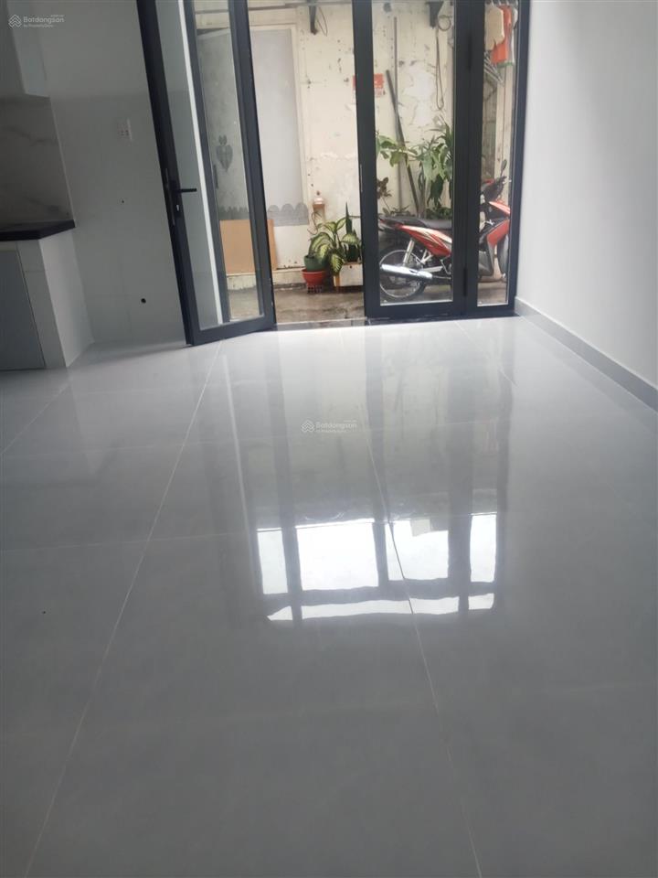Nhà đẹp lung linh  quận 8  diện tích 65m2  hồ thành biên  gần hẻm xe hơi chỉ hơn 5 tỷ