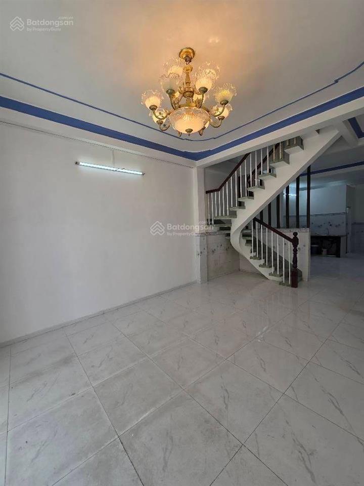 Nhà bán quận 8 hẻm xe hoi 6 m 4 tầng 5 x 20 (100m 2  phạm thế hiển chỉ hơn 7,x tỷ