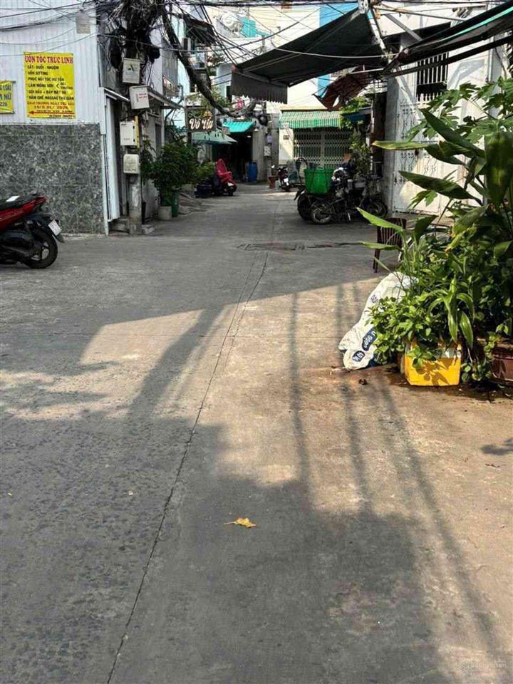 Nhà dương bá trạc quận 8  gần hẻm xe hoi diện tich 58m2 chỉ hờn 5 tỷ
zalo 0903*807*432
