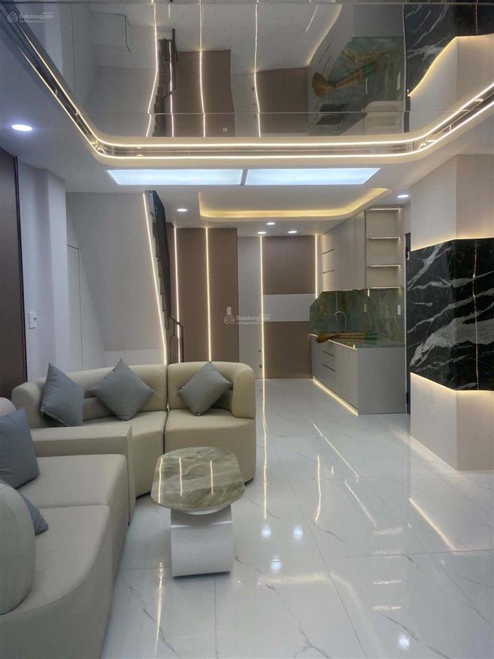 Mới 4 tầng nội thất cao cấp  nhà mới ở ngay  cách phạm thế hiển chỉ 100m  chỉ hơn 5 tỷ