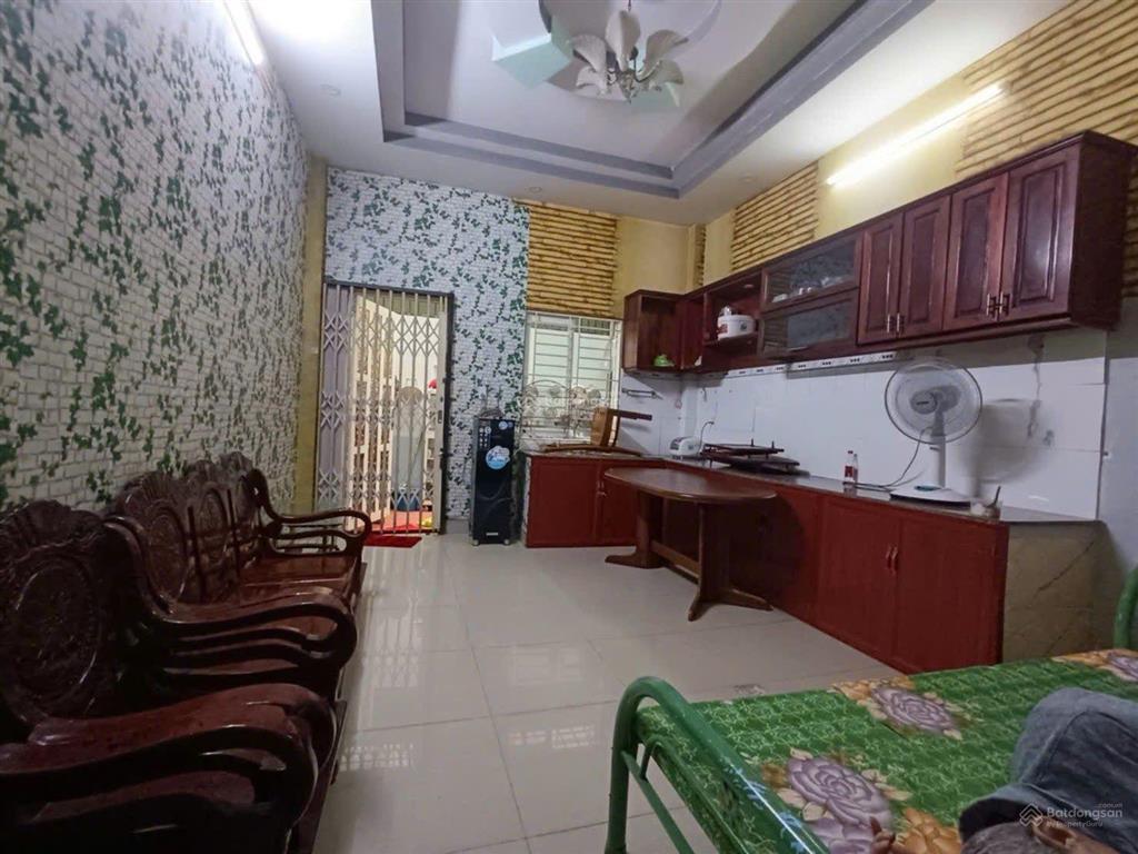Nhà mặt tiền đường khu dân cư phú lợi  4 tầng =phạm thế hiển  diện tích 78m2  quận 8 chỉ 7