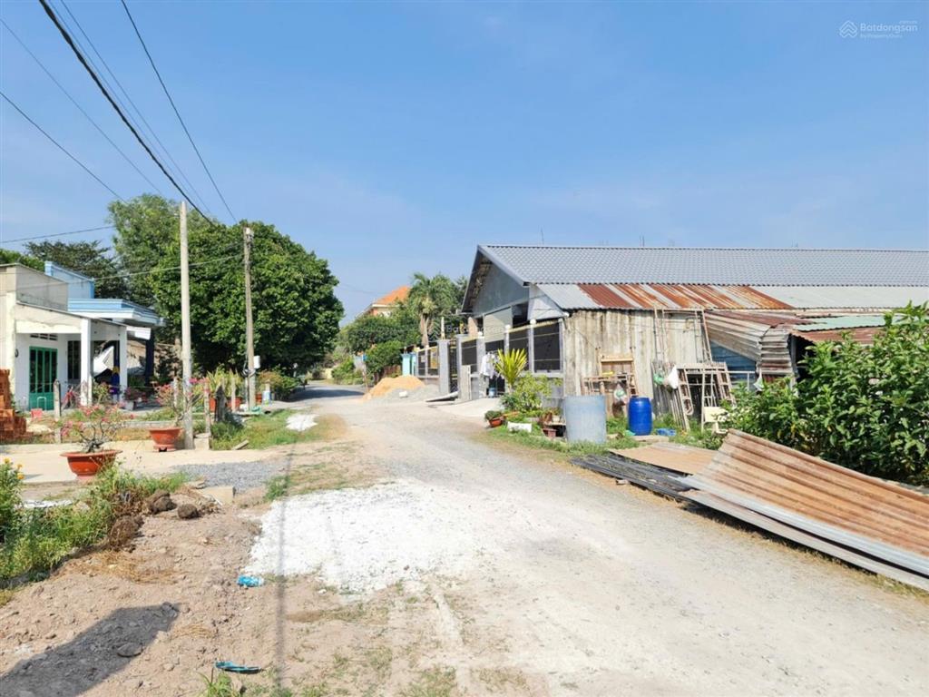 Bán đất nền full thổ cư shr 466,2m2 sát bên hông trường tiểu học trung lập hạ củ chi