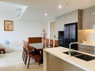 Chính chủ bán căn hộ masterise 3pn  view công viên 36ha