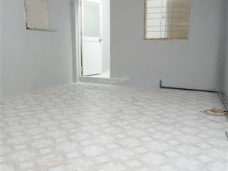 Bán nhà q8 duong bá trạc chỉ 4tỷ dt 42m gần mặt tiền ừơng, hẻm xe hơi tới nhà