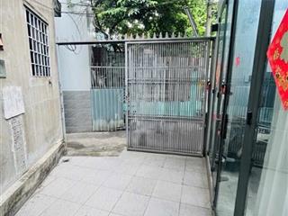 Bán nhà q8 ,đừơng bông sao , dt 32 , 1 ban công, 1sân trứoc,2tầng