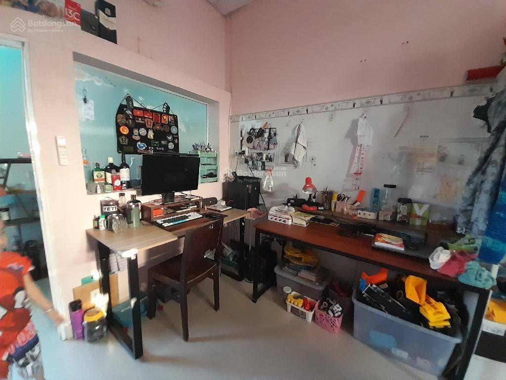 Bán nhà  gần cầu chà và q5 cao xuân dục, q8,   hẻm thông  dt 132m2  07pn  7wc  giá 8,xt