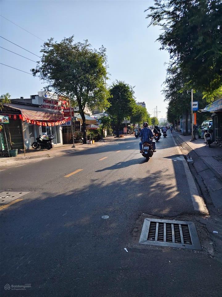 Nhà 3 tầng cao xuân dục quận 8, ngang chà bá 4.5 x 26m  giá chỉ 7,xtỷ