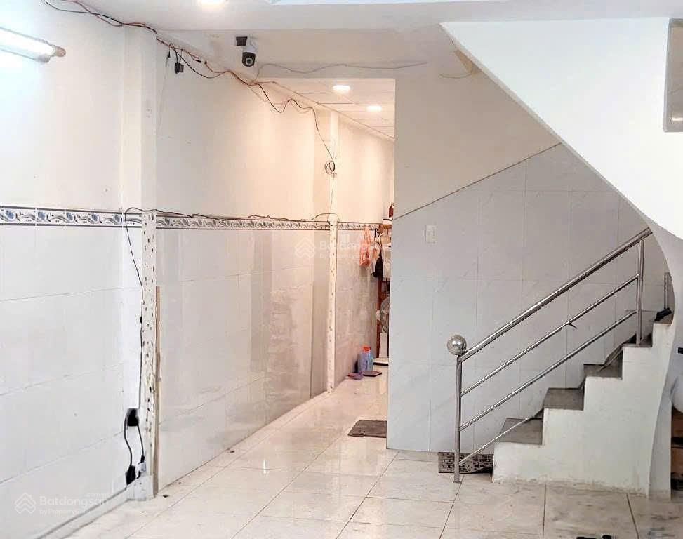Nhà dương bá trạc quận 82 tầng, 4.5x17 nhỉnh 5 tỷ dòng tiền 15tr/tháng