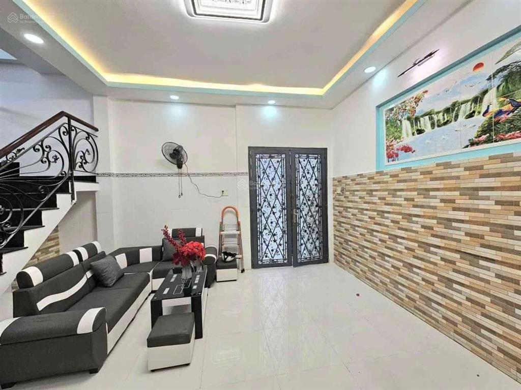 Phạm thế hiển  quận 8 nhà ngang khủng 9m  54m2  chỉ nhỉnh 5 ,xtỷ