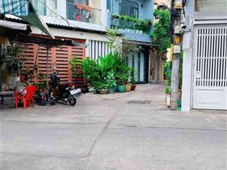 Chỉ 1 căn ra mặt tiền dương bá trạc q8  nhà 4 tầng  ngang 6m  3pn  chỉ 5,xtỷ
