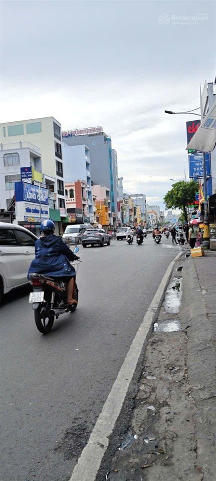 Bán nhà nguyễn thị tần quận 8  ngang 5,5x19m  giá chỉ 7,xtỷ