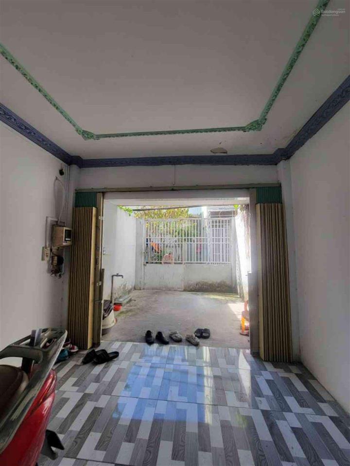 Sát mặt tiền bùi minh trực quận 8 hẻm 6m  nhà 4pn  3,5x 23  giá chỉ 5,xtỷ