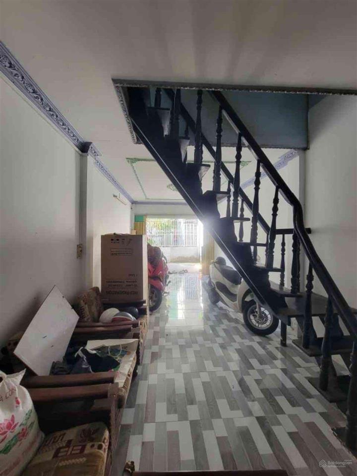 Sát mặt tiền bùi minh trực quận 8 hẻm 6m  nhà 4pn  3,5x 23  giá chỉ 5,xtỷ