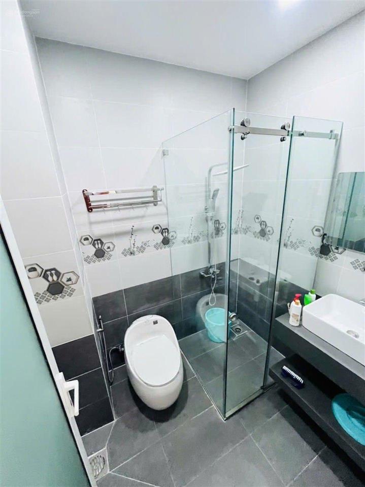 Nhà đẹp ở ngay 4 tầng dương bá trạc q8, 4pn, 5wc, hẻm xe hơi, nhỉnh 6,x tỷ