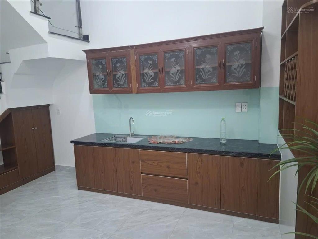 Bán nhà ngang 4x 15  3pn  hẻm xe tải  phú định quận 8  chỉ 5xtỷ