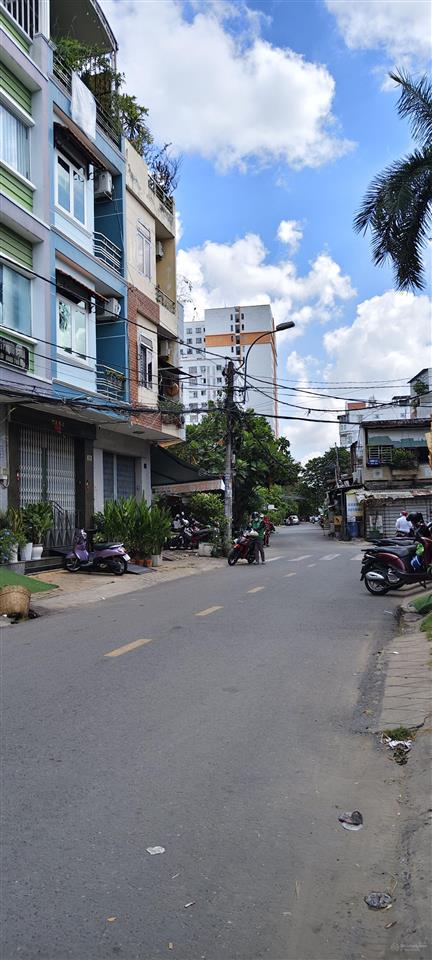 Căn góc 2 mặt tiền  bông sao  quận 8  hẻm 8m  4,3 x10m  chỉ nhỉnh 4 tỷ