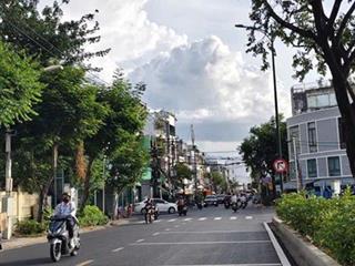 30m ra mặt tiền hưng phú quận 8  ngang chà bá 5x11  nhỉnh 4tỷ.