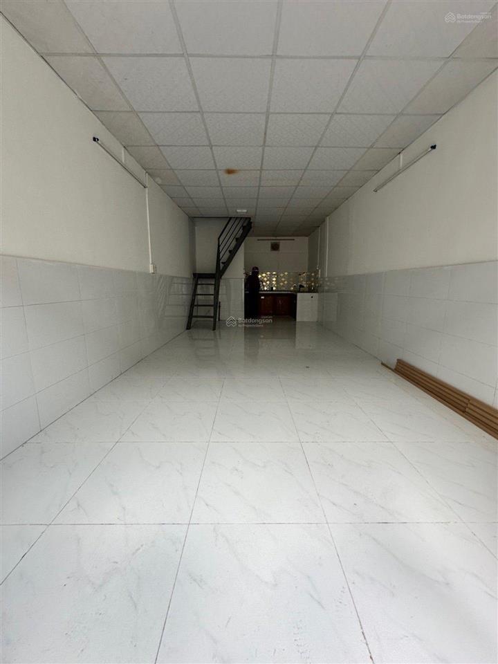 Mặt tiền kinh doanh  quốc lộ 50  kế bến xe quận 8  ngang 5x28  nhỉnh 6 tỷ
