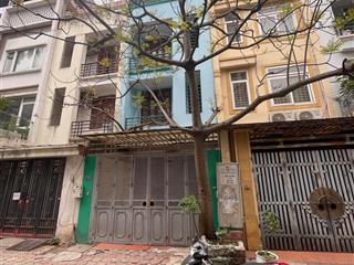 Tôi chính chủ cần bán nhà liền kề kđt văn quán hà đông