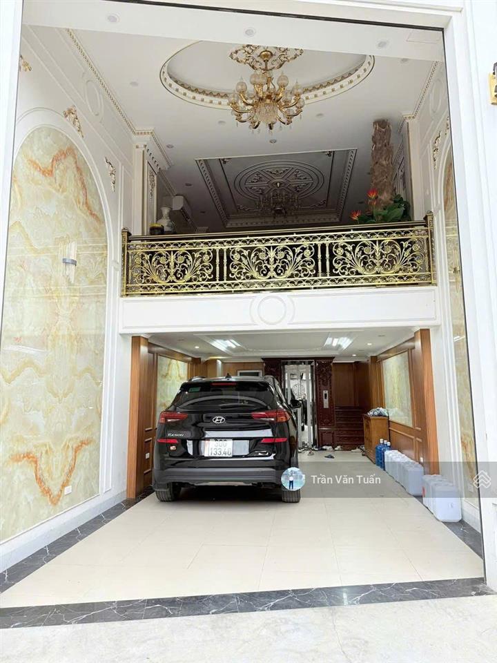 Chủ nhà cần bán gấp  nhà phân lô hoàng quốc việtcầu giấy, 36m 6t, mt 4m, ngõ oto, vỉa hè, 16.3 tỷ