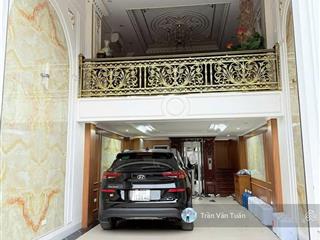 Chủ nhà cần bán gấp  nhà phân lô hoàng quốc việtcầu giấy, 36m 6t, mt 4m, ngõ oto, vỉa hè, 16.3 tỷ