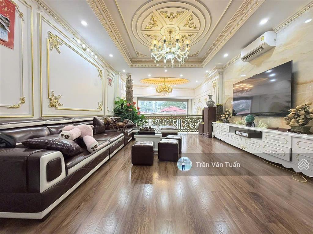 Chủ nhà cần bán gấp  nhà phân lô hoàng quốc việtcầu giấy, 36m 6t, mt 4m, ngõ oto, vỉa hè, 16.3 tỷ