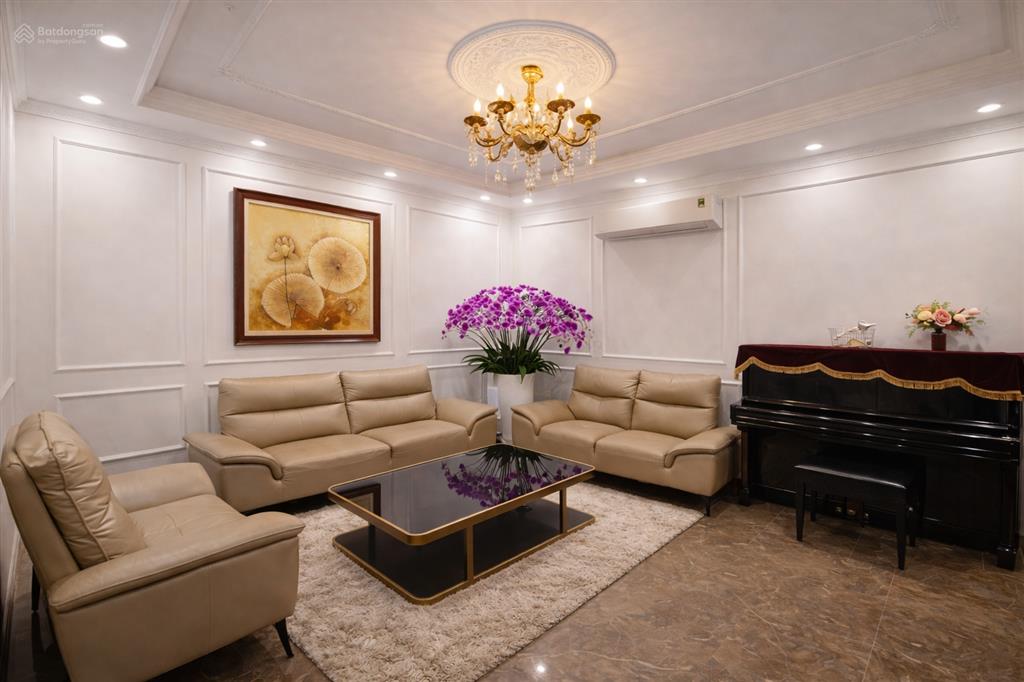 Chính chủ bán nhà liền kề tây nam linh đàm view công viên bãi xe