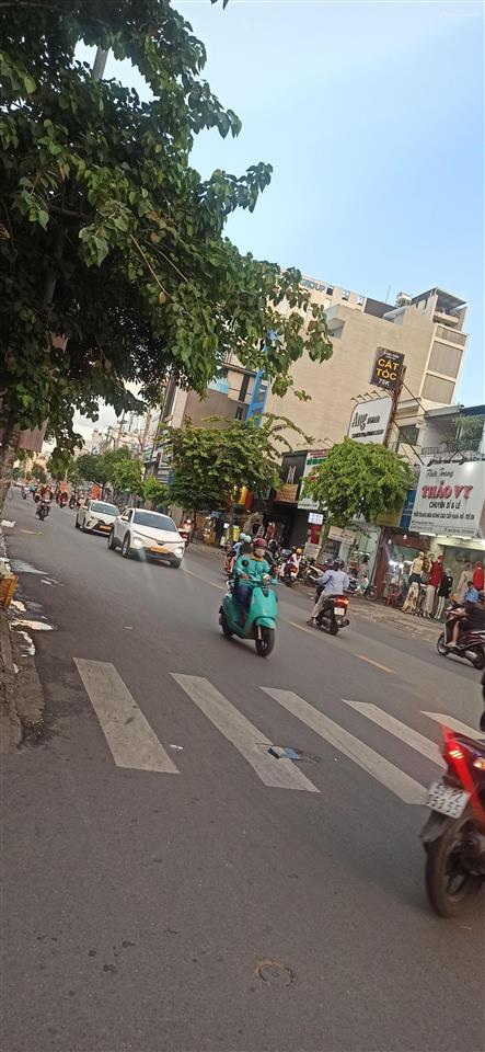 Bán nhà 4 tầng siêu hot tại phường tân hoà, tân bình, nhỉnh 8 tỷ, 4.5 x 14m, view đẹp