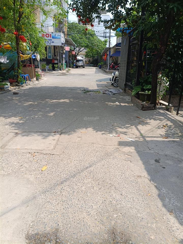 Bán nhà ngay ngã tư trung chánh q12.