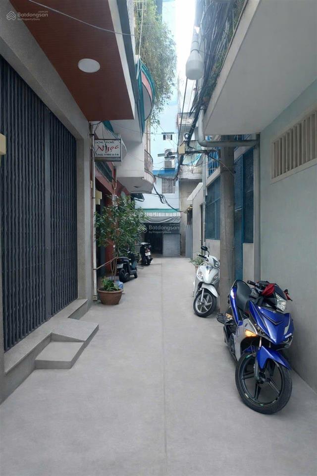 Đừng bỏ lỡ ! nhà q10 5pn khép kín chỉ 7 tỷ4, hẻm thông, gần mặt tiền
