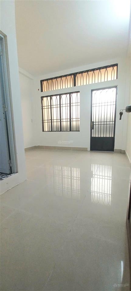 Đừng bỏ lỡ ! nhà q10 5pn khép kín chỉ 7 tỷ4, hẻm thông, gần mặt tiền
