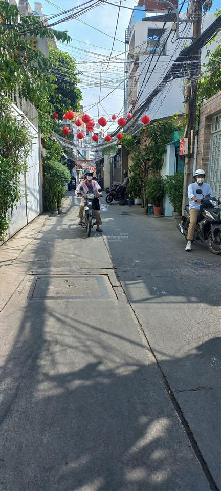 Nhà giá tốt 4,x tỷ căn góc hiếm khu cmt8 q10