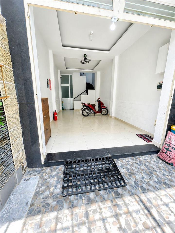 Giảm 1 tỷ sát mặt tiền 60m 4 tầng 8 tỷ hơn lê văn sỹ phú nhuận