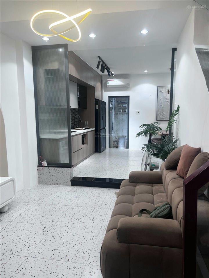 Sát mặt tiền36m 4pn nhỉnh 6tỷ đặng văn ngữ phú nhuận