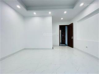 Bán nhà phố tân khai  dương văn bé ( vĩnh hưng ) 38m2 thang máy cách ô tô chỉ 10m