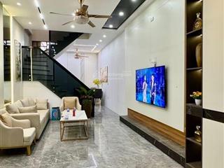 Bán nhà phố nam dư  chỉ 15m ra mặt phố ,mặt chợ nam dư  vĩnh hưng 38m2 giá chỉ 7,5 tỷ