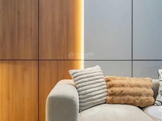 Nhà mới đẹp, hxh ngay hồ biểu chánh  trần cao vân, p. phú nhuận