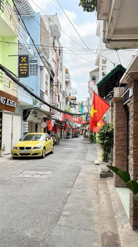 Bán nhà 4 tầng hẻm 137/ lê văn sỹ, giá 9.4 tỷ tl