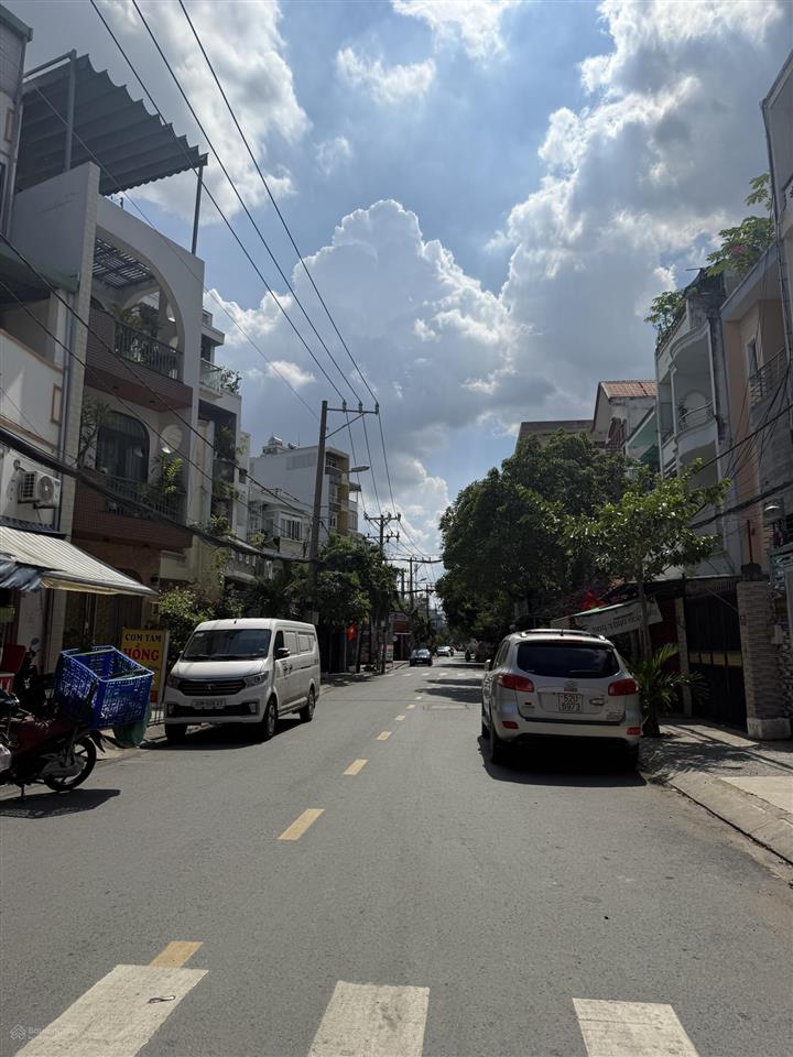 Cơ hội đầu tư  nhà đẹp giá tốt,vị trí tiềm năng tương lai.