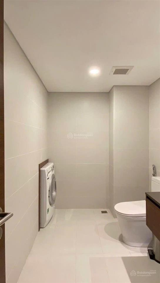 Giá tốt nhất tòa penstudio lạc long quân  duplex 2 tầng dt 76m2 full nt, sổ lâu dài. giá 8.1 tỷ