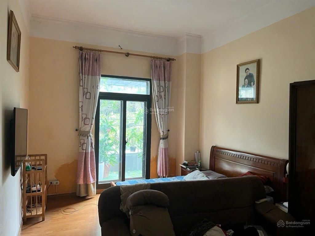 Chung cư quận cầu giấy căn hộ 3pn dt 120m2, có sân vườn tại phố dương đình nghệ  giá hơn 7 tỷ